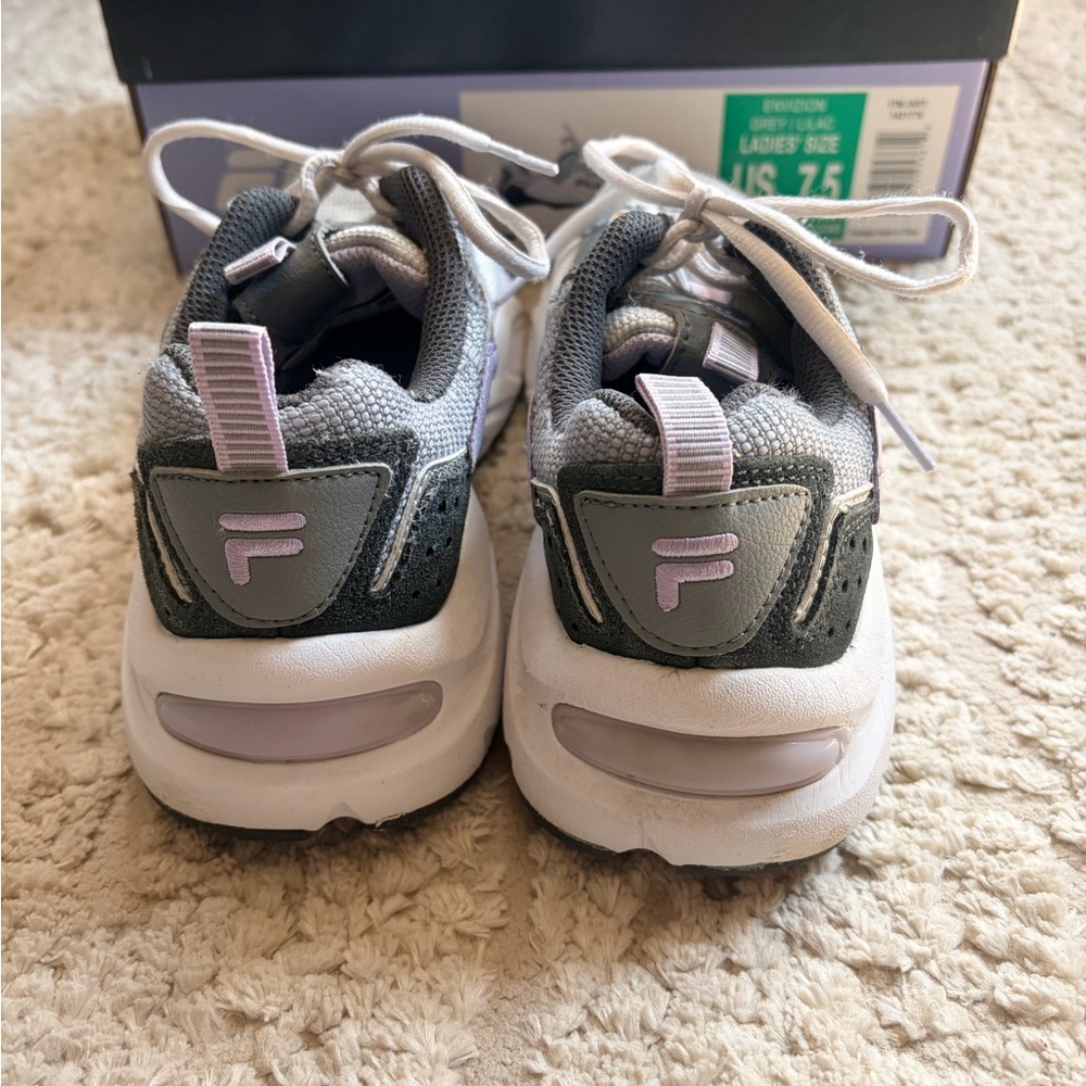 Fila Envision Women's Gray White Lavender Athletic Sneakers 7.5 - Picture 5 of 11